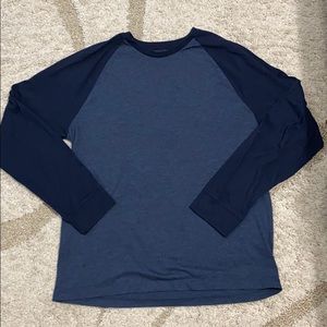 JCrew Men’s baseball shirt- 3/4 length sleeves